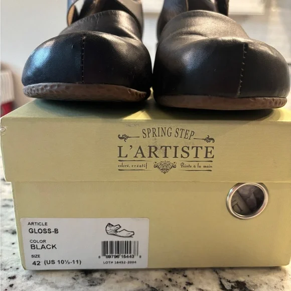 L'ATISTE Black Leather Loafers - Picture 2 of 7